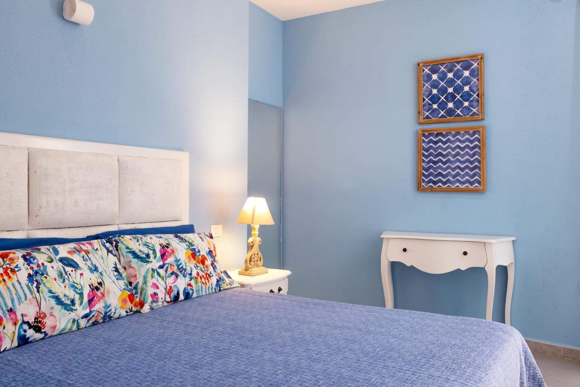 Orosei Home Holidays - I Fiori Екстериор снимка