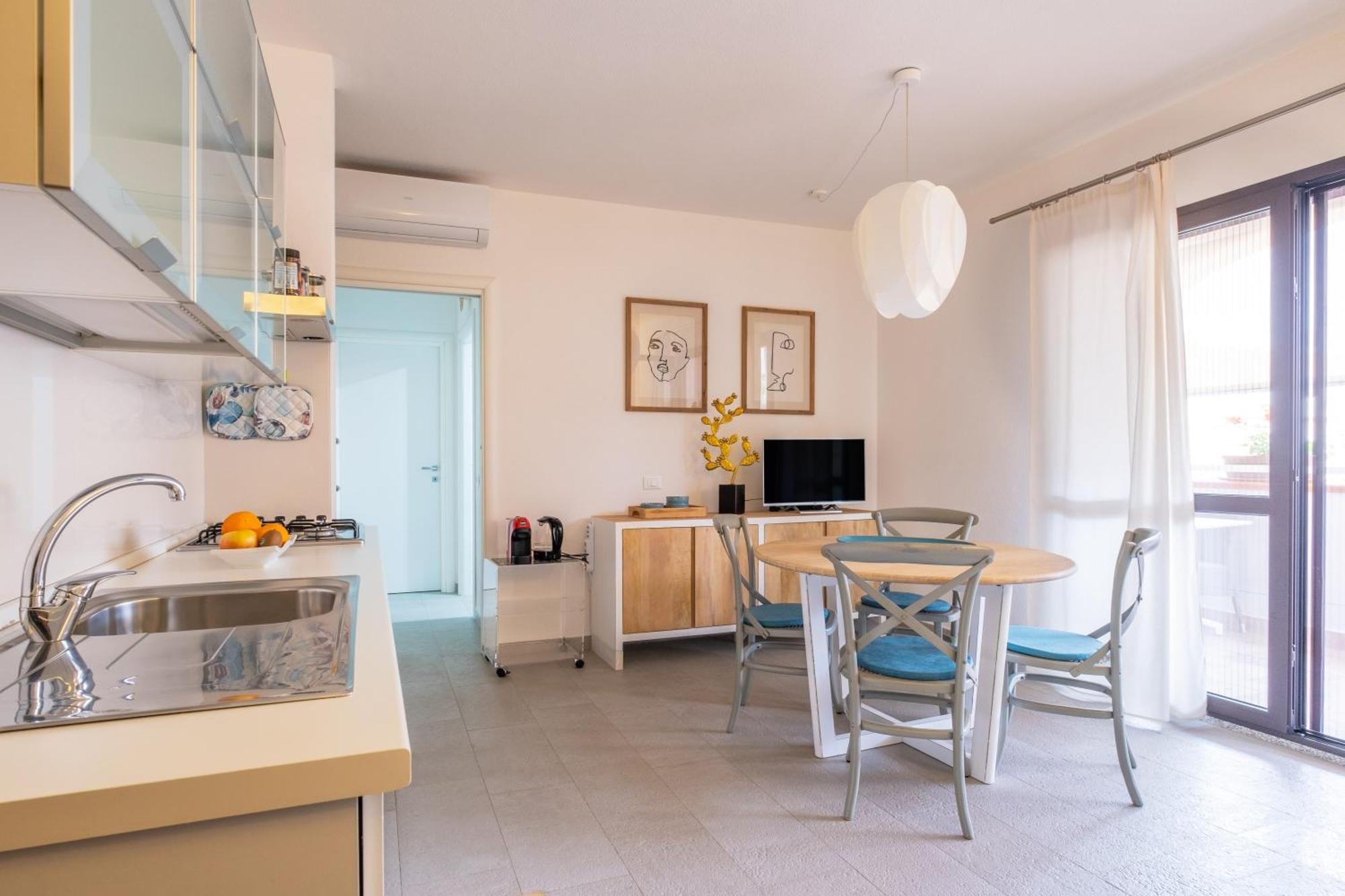 Orosei Home Holidays - I Fiori Екстериор снимка